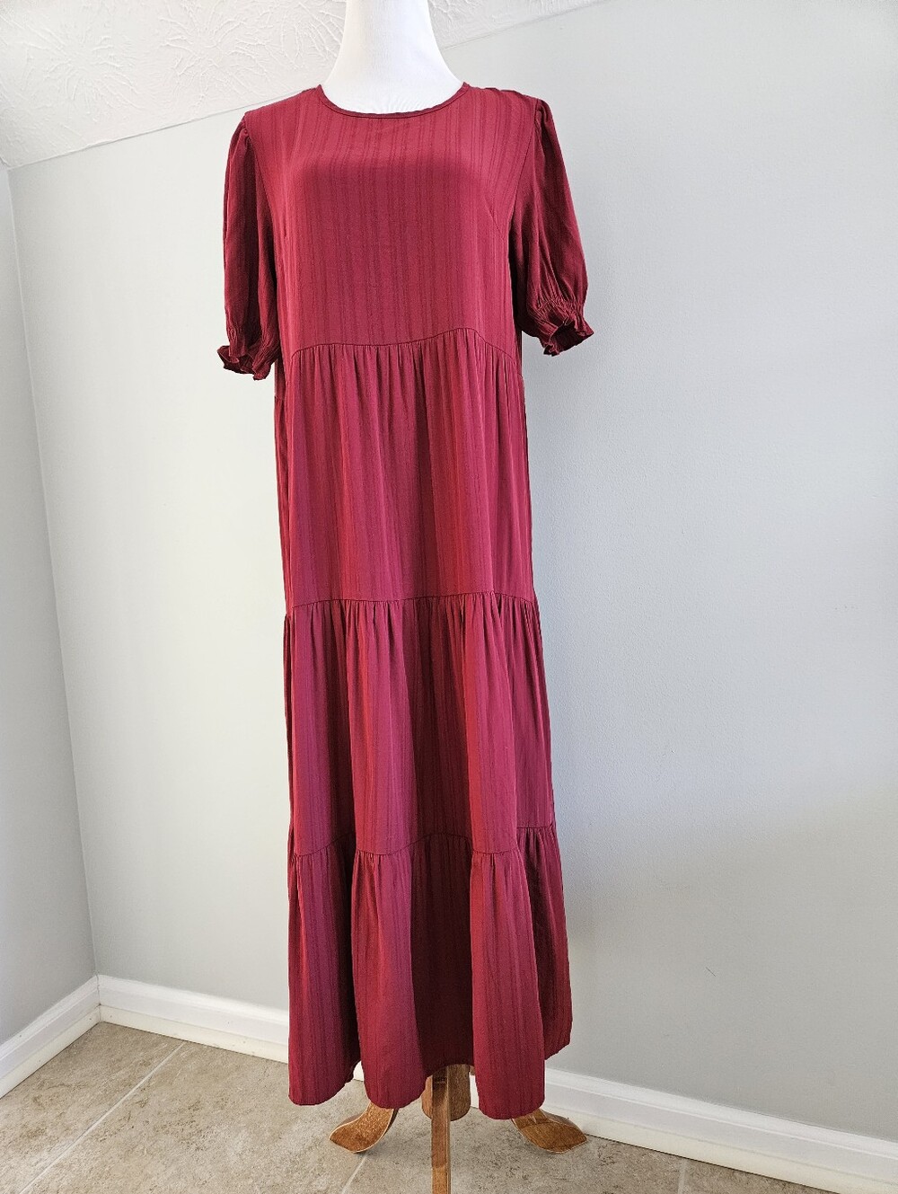 PRETTYGARDEN | Burgundy Tiered Maxi Dress